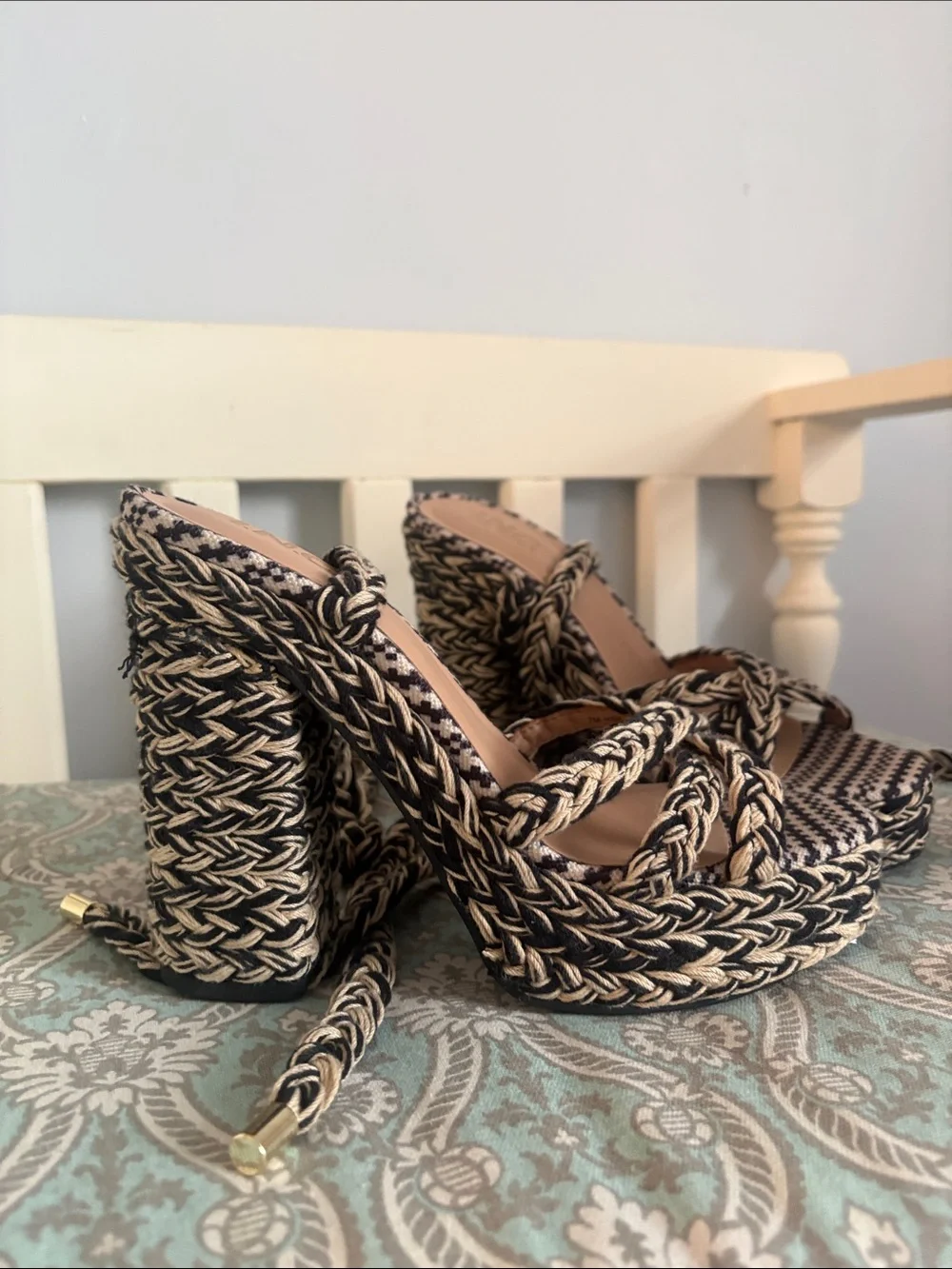 INC International Concepts Black & Cream Braided Rope Wedge Sandals